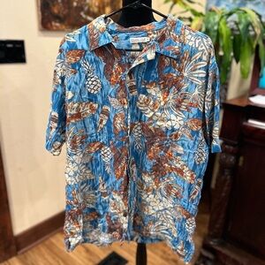 Hawaiian shirt size XL from “Young USA” in GUC